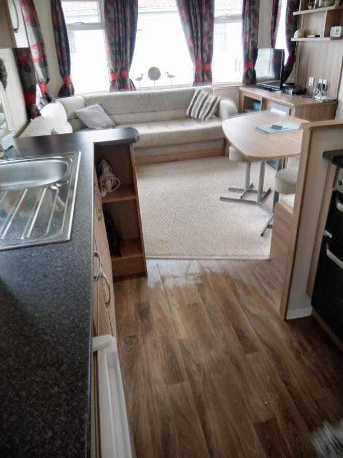 Swift Loire Hotel Jaywick Sands ภายนอก รูปภาพ